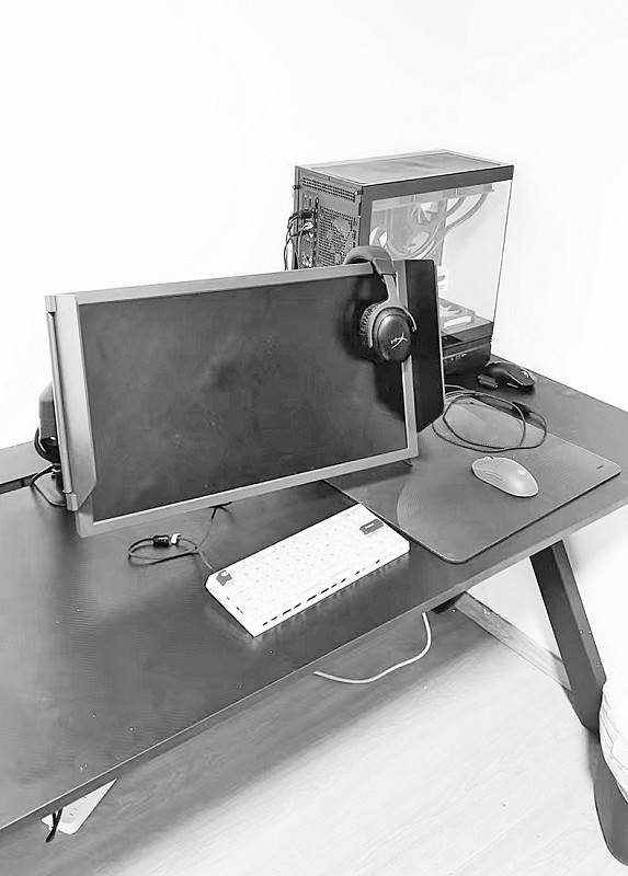 住客搬空民宿(sù)2.7万元全套(tào)电竞设備(bèi)