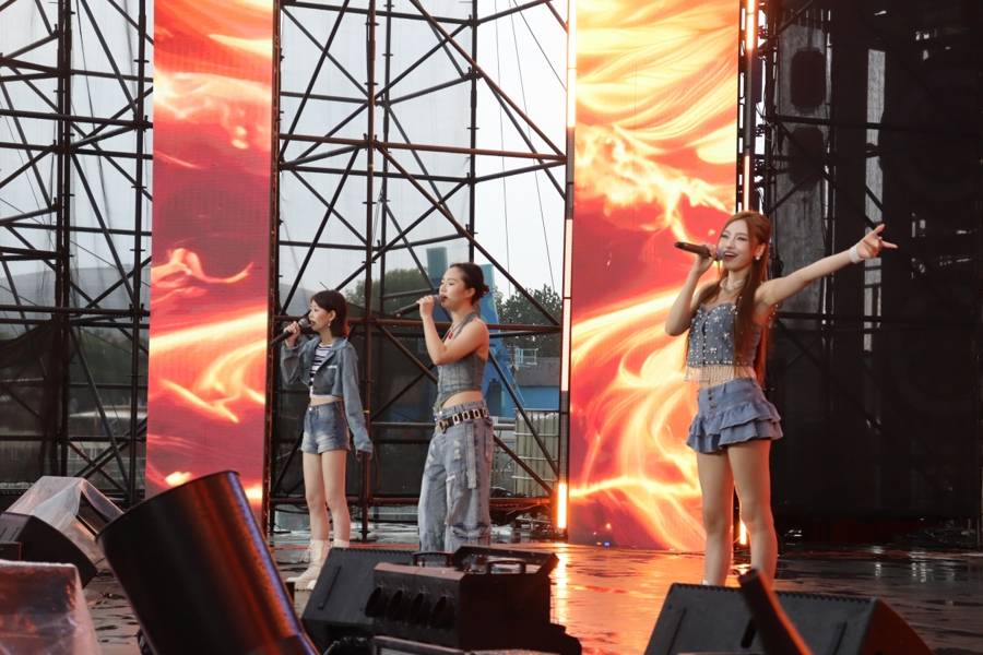 佘山电竞音乐嘉年华启幕 多元文化引狂欢