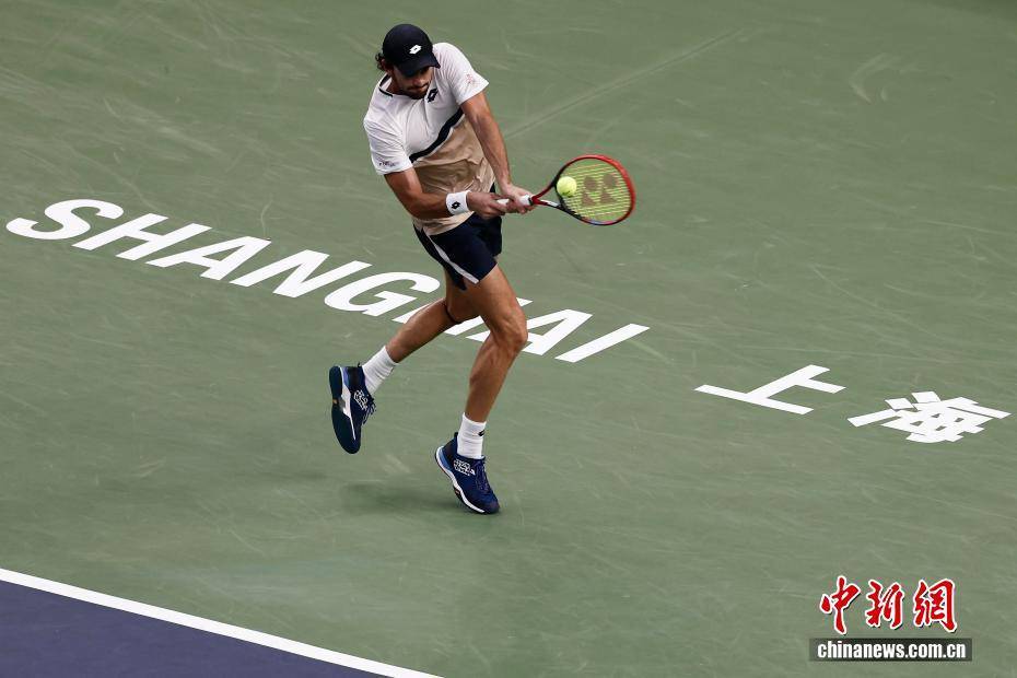 2025上海网球大师赛:瓦朗坦·瓦舍罗夺得男单冠军
